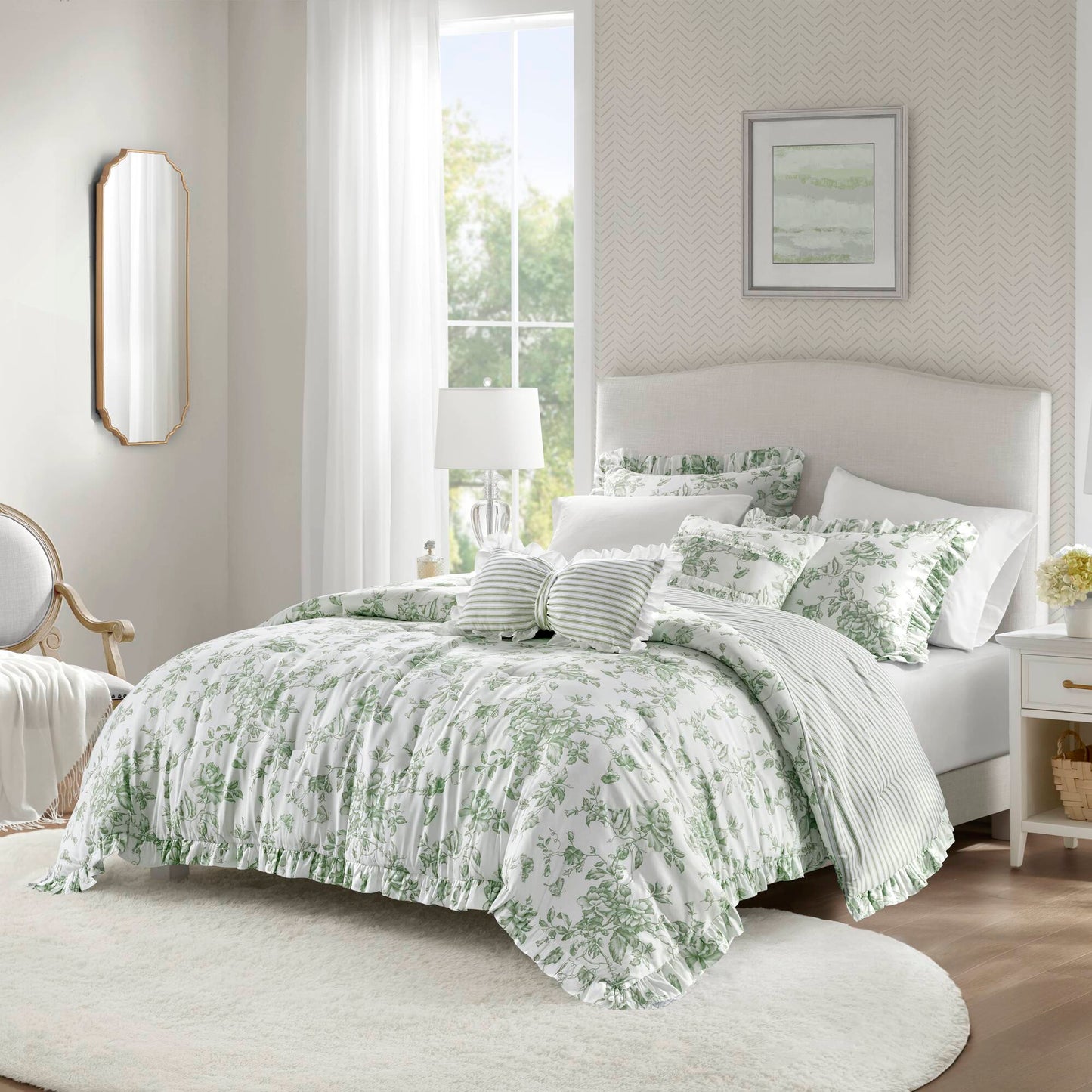 Adele Vintage Floral 5-Piece Comforter Set with Decorative Pillows
