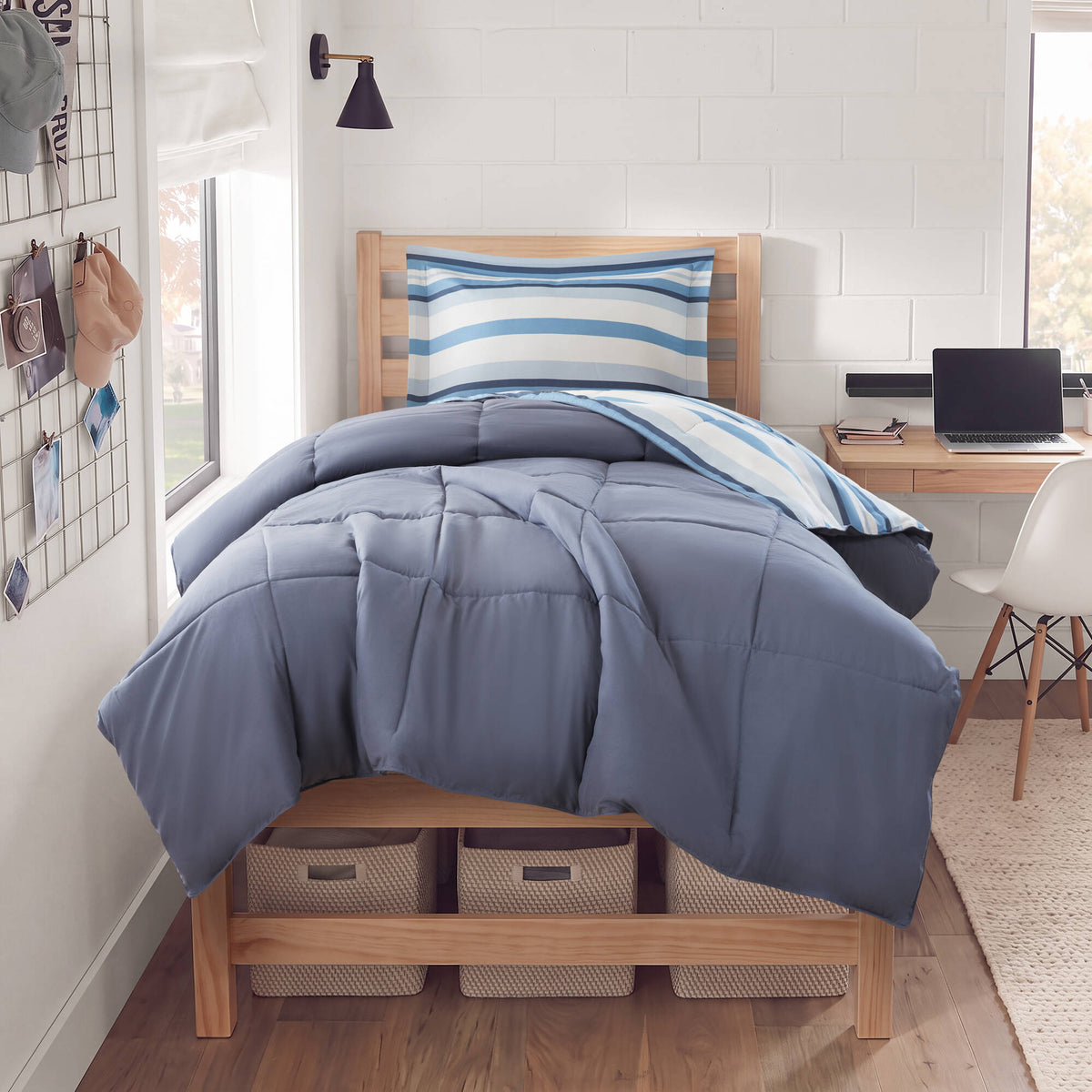 Parkston 3M Scotchgard Down Alternative All Season Comforter Set