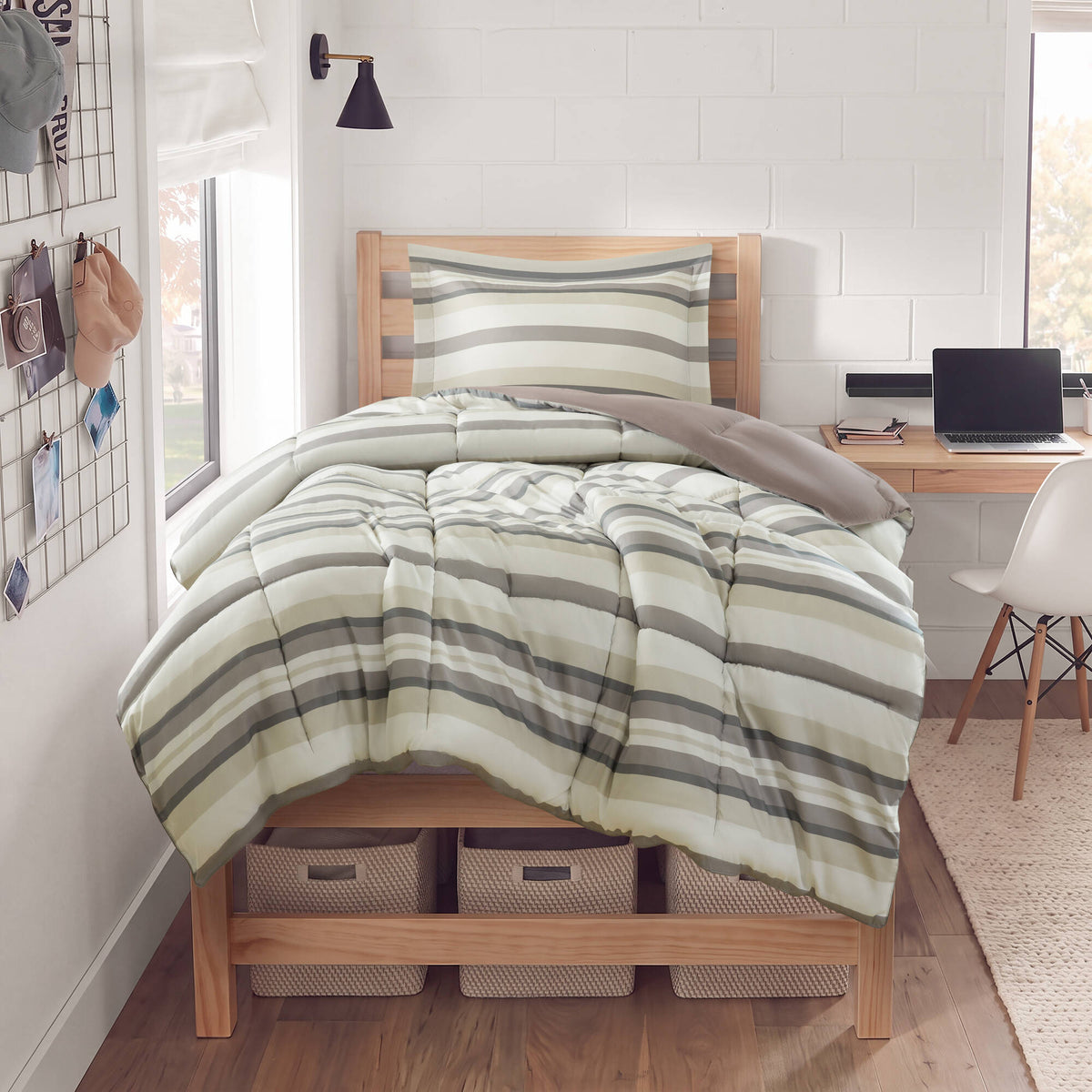 Parkston 3M Scotchgard Down Alternative All Season Comforter Set