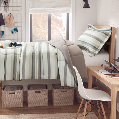 Parkston 3M Scotchgard Down Alternative All Season Comforter Set