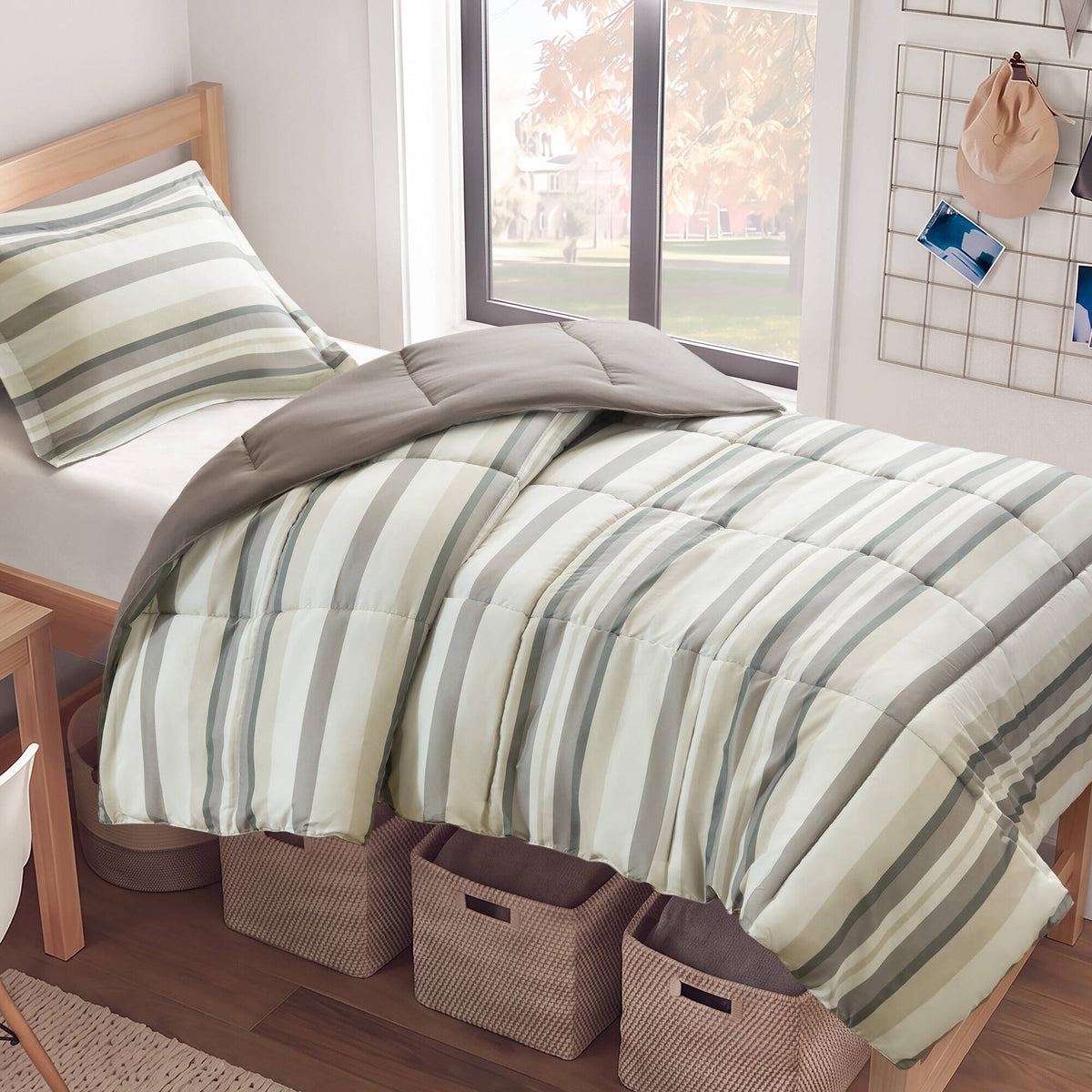 Parkston 3M Scotchgard Down Alternative All Season Comforter Set