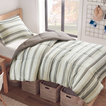 Parkston 3M Scotchgard Down Alternative All Season Comforter Set