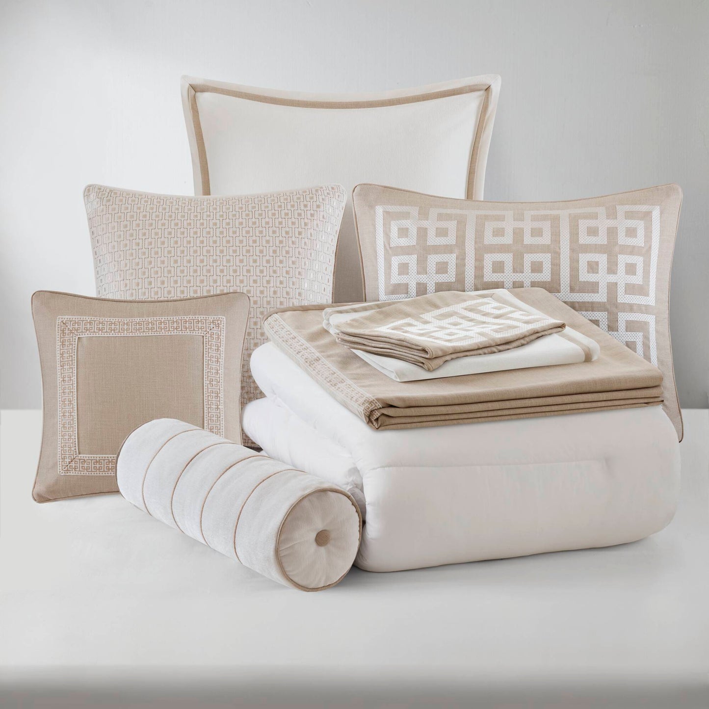 Jarvis Comforter 8pcs Set