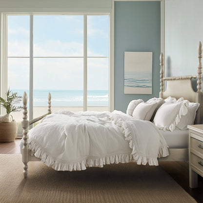 Beckett Solid Wood Spindle Poster Bed
