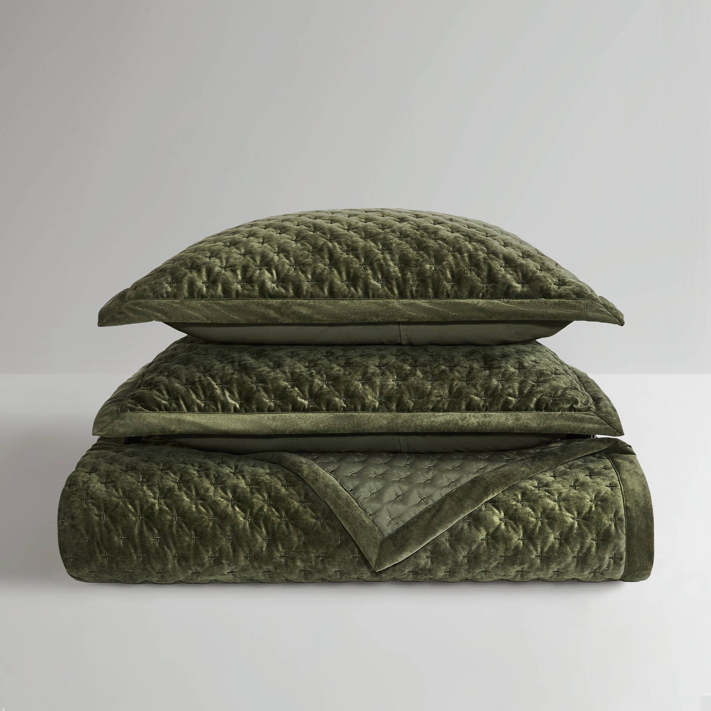 Charleston Velvet Coverlet Mini Set