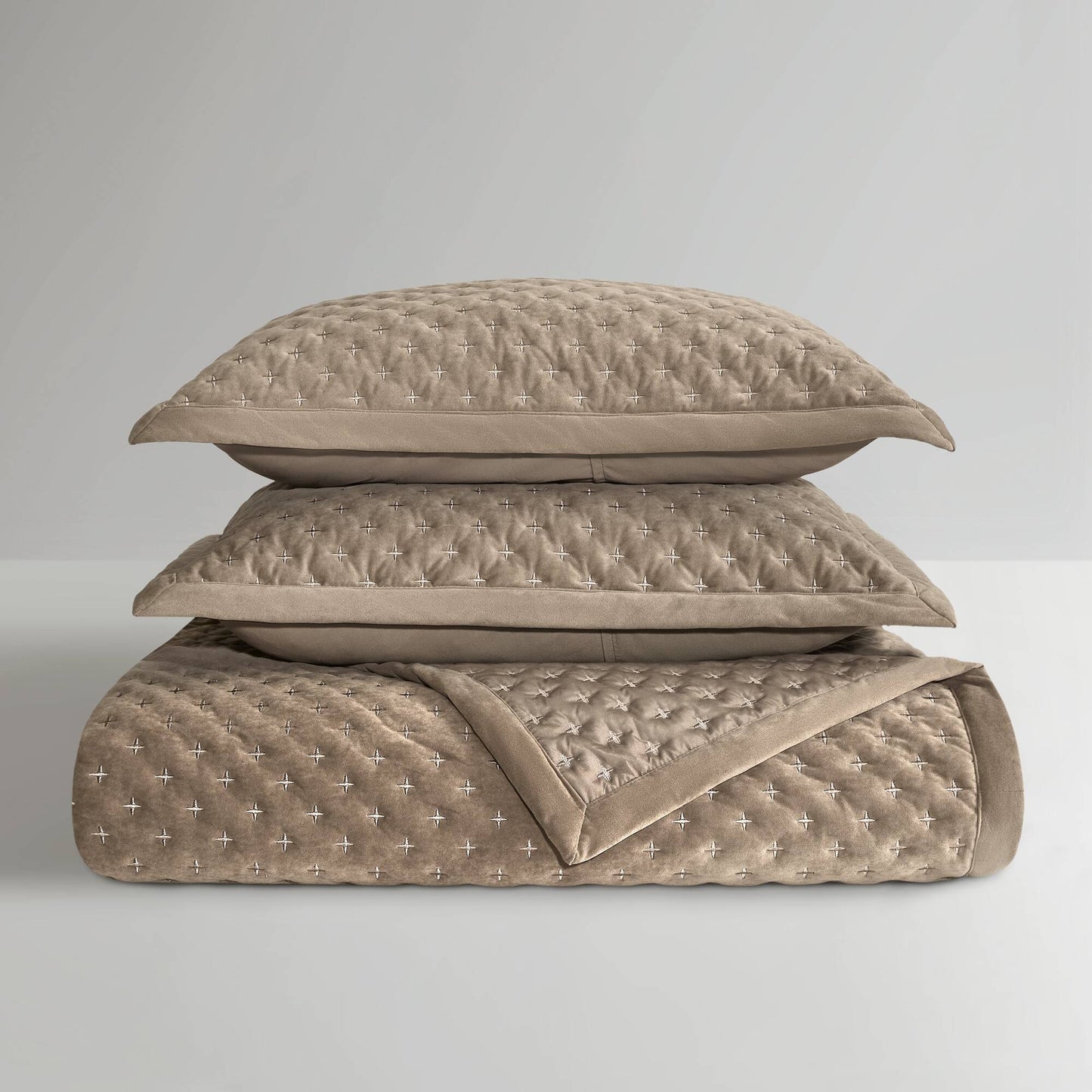 Charleston Velvet Coverlet Mini Set