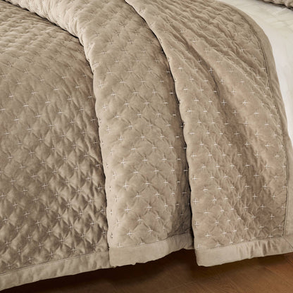 Charleston Velvet Coverlet Mini Set