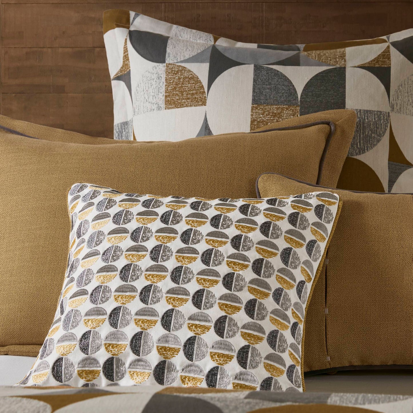 Cirque Jacquard Oversized Duvet Style Comforter Set