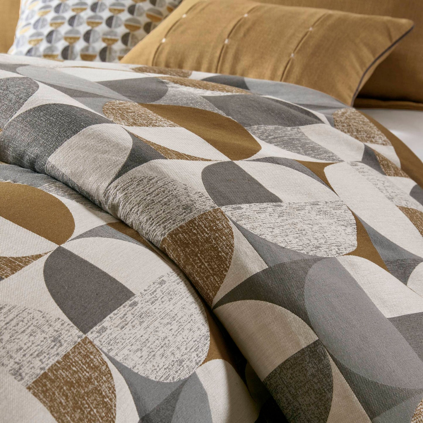 Cirque Jacquard Oversized Duvet Style Comforter Set