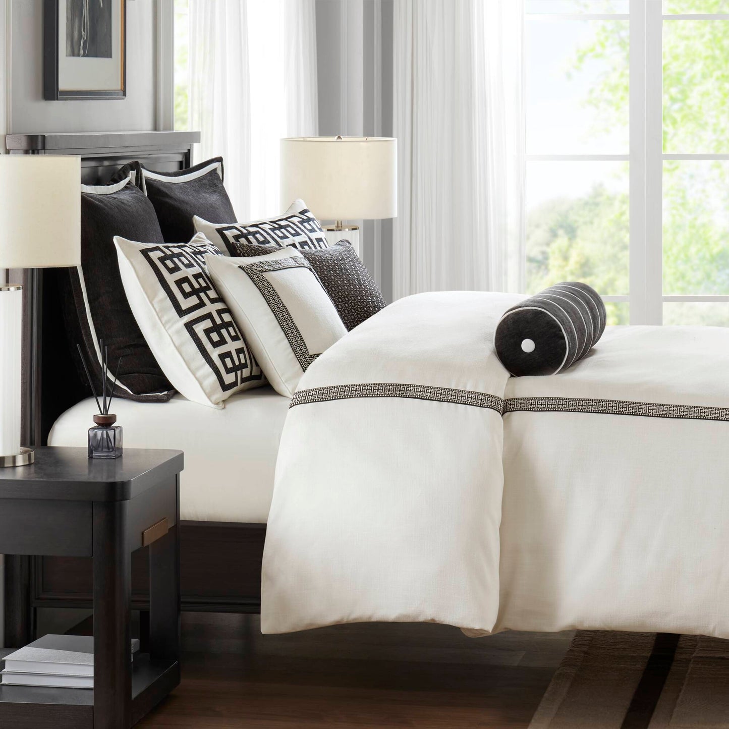 Jarvis Embroidery Oversized Duvet Style Comforter Set