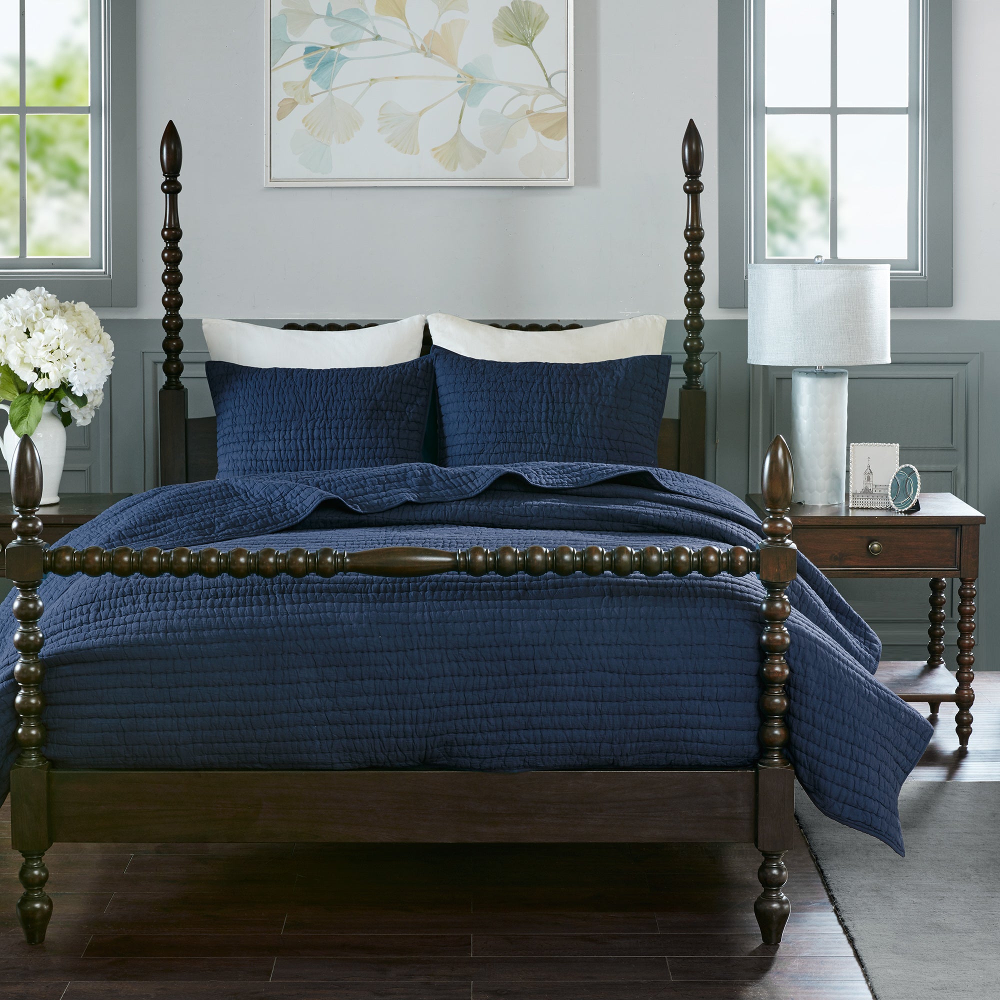 Madison Park Signature - Serene 3 Piece Hand Quilted Cotton Quilt