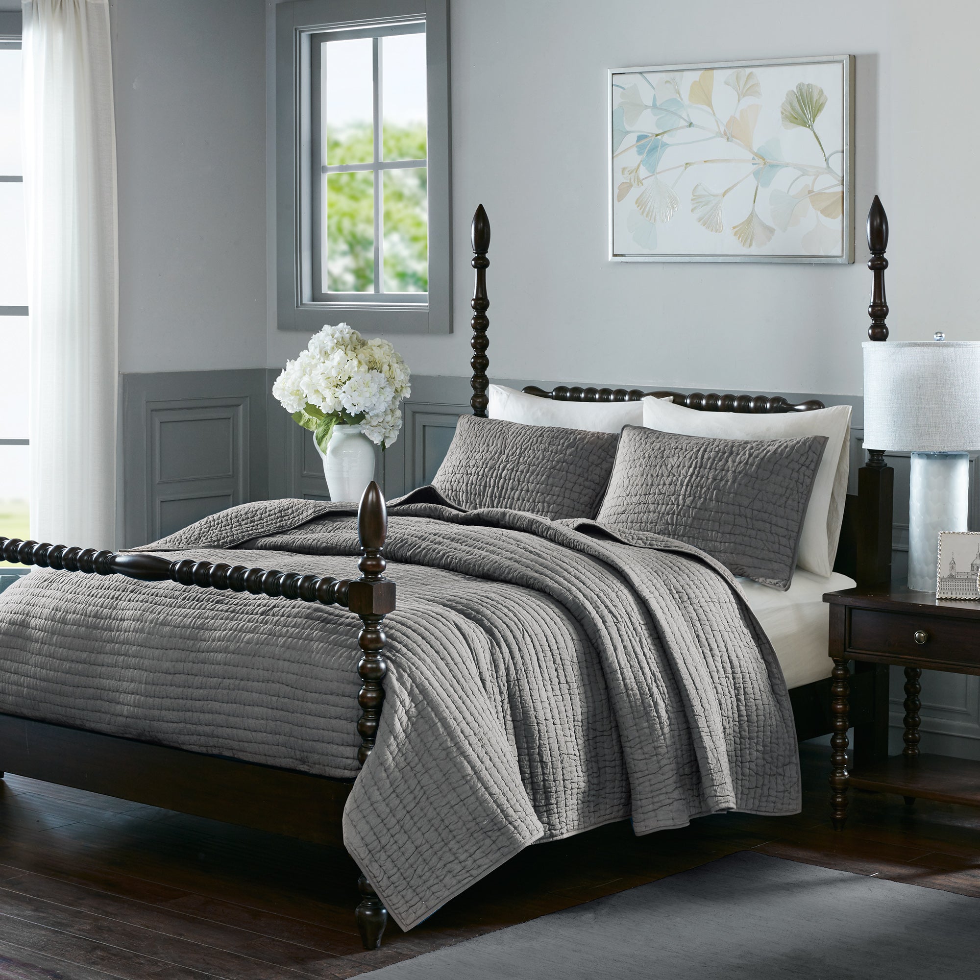 Madison Park Signature - Serene 3 Piece Hand Quilted Cotton Quilt