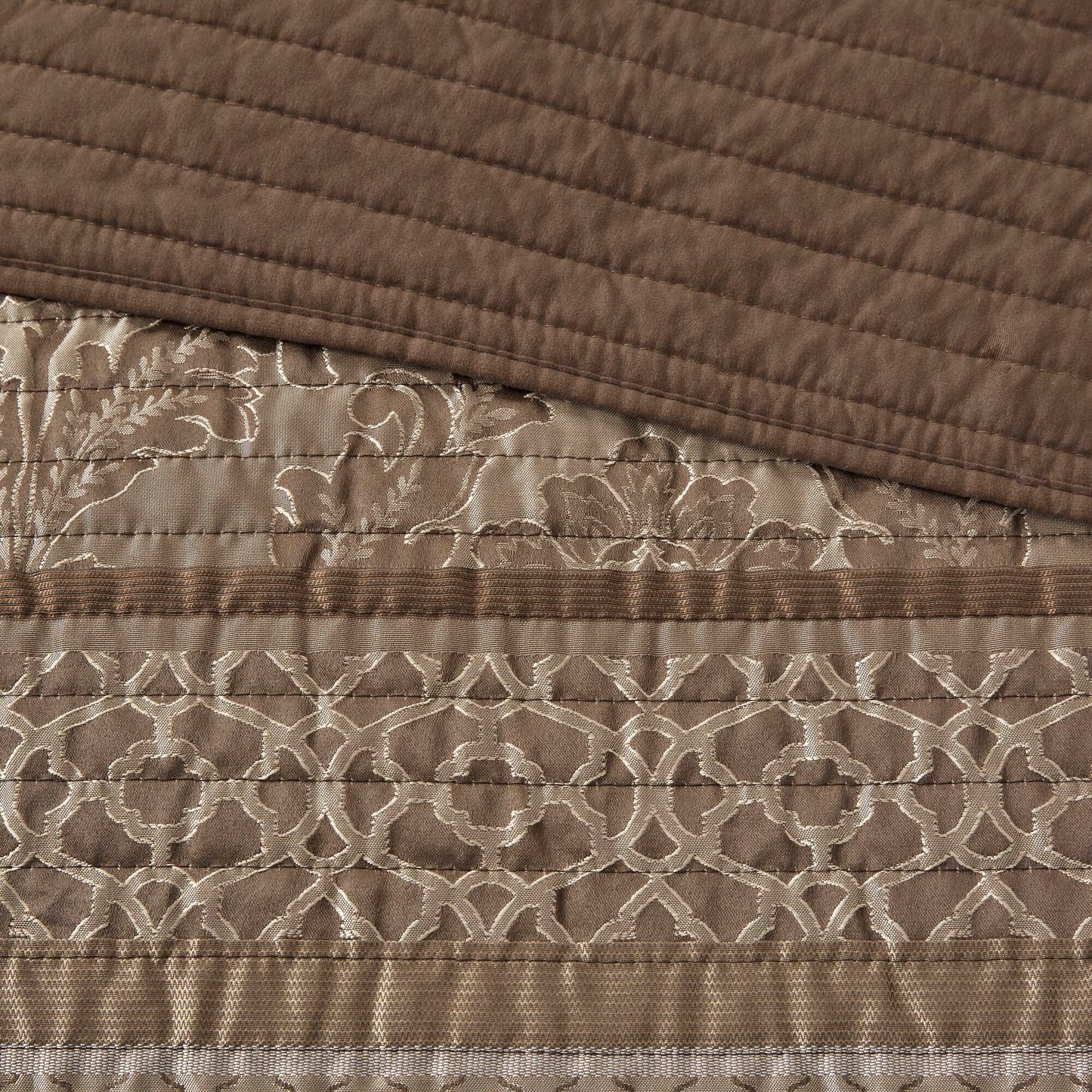 Bellagio 6-Piece Jacquard Quilt Set with Throw Pillows