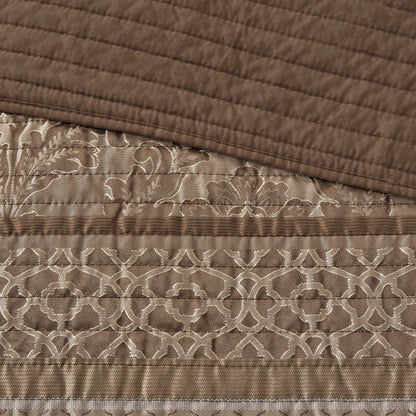 Bellagio 6-Piece Jacquard Quilt Set with Throw Pillows