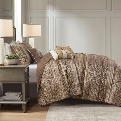 Bellagio 6-Piece Jacquard Quilt Set with Throw Pillows