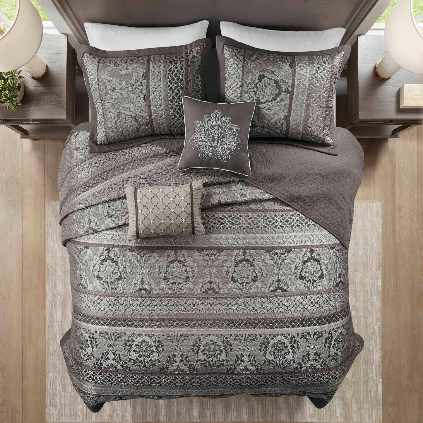 Bellagio 5 Piece Reversible Jacquard Bedspread Set