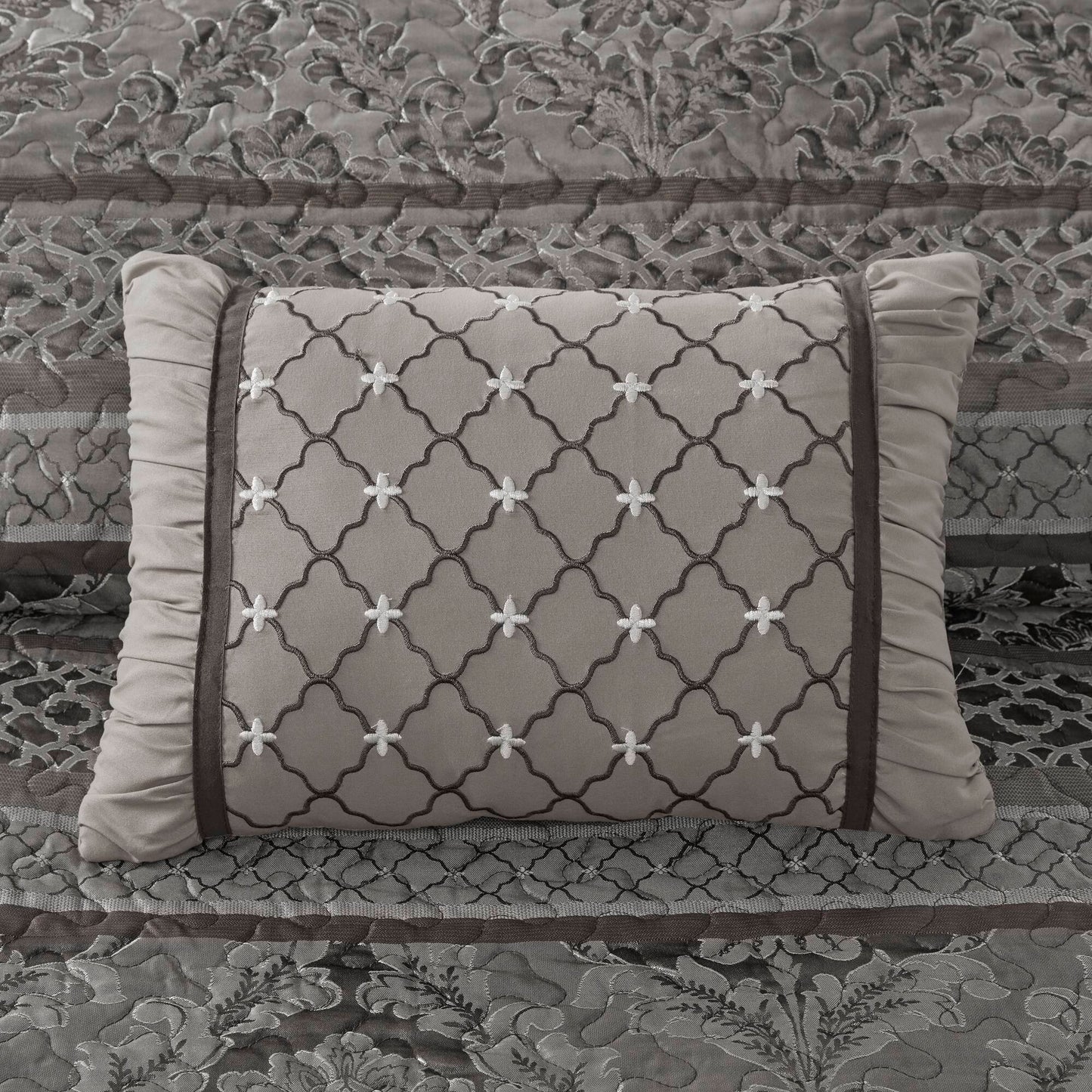 Bellagio 5 Piece Reversible Jacquard Bedspread Set