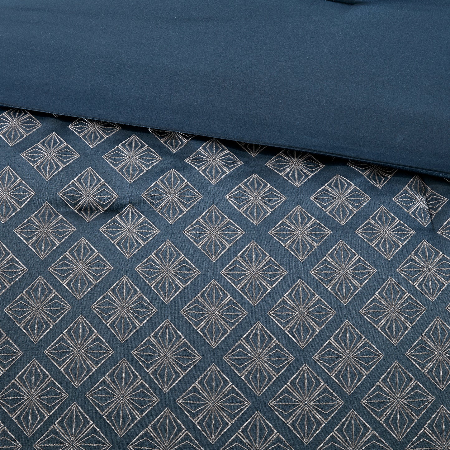 Biloxi 6 Piece Jaquard Duvet Cover Set