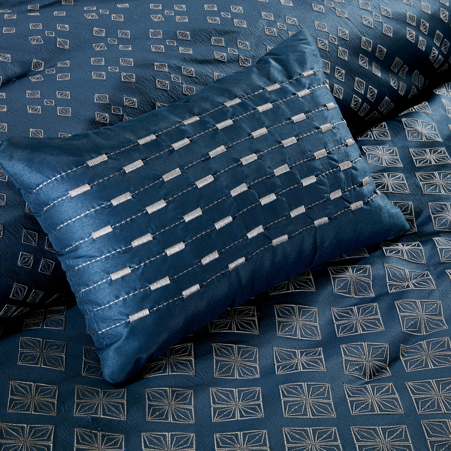 Biloxi 6 Piece Jaquard Duvet Cover Set
