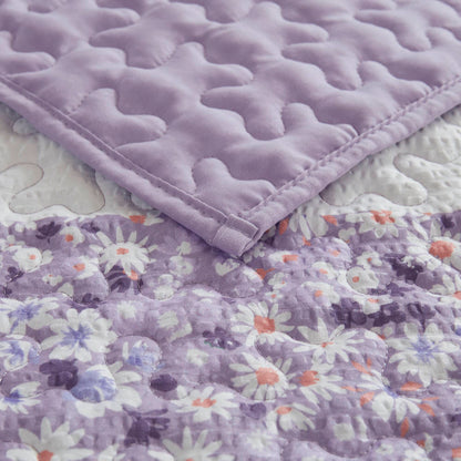 Caralie 4 Piece Seersucker Quilt Set with Throw