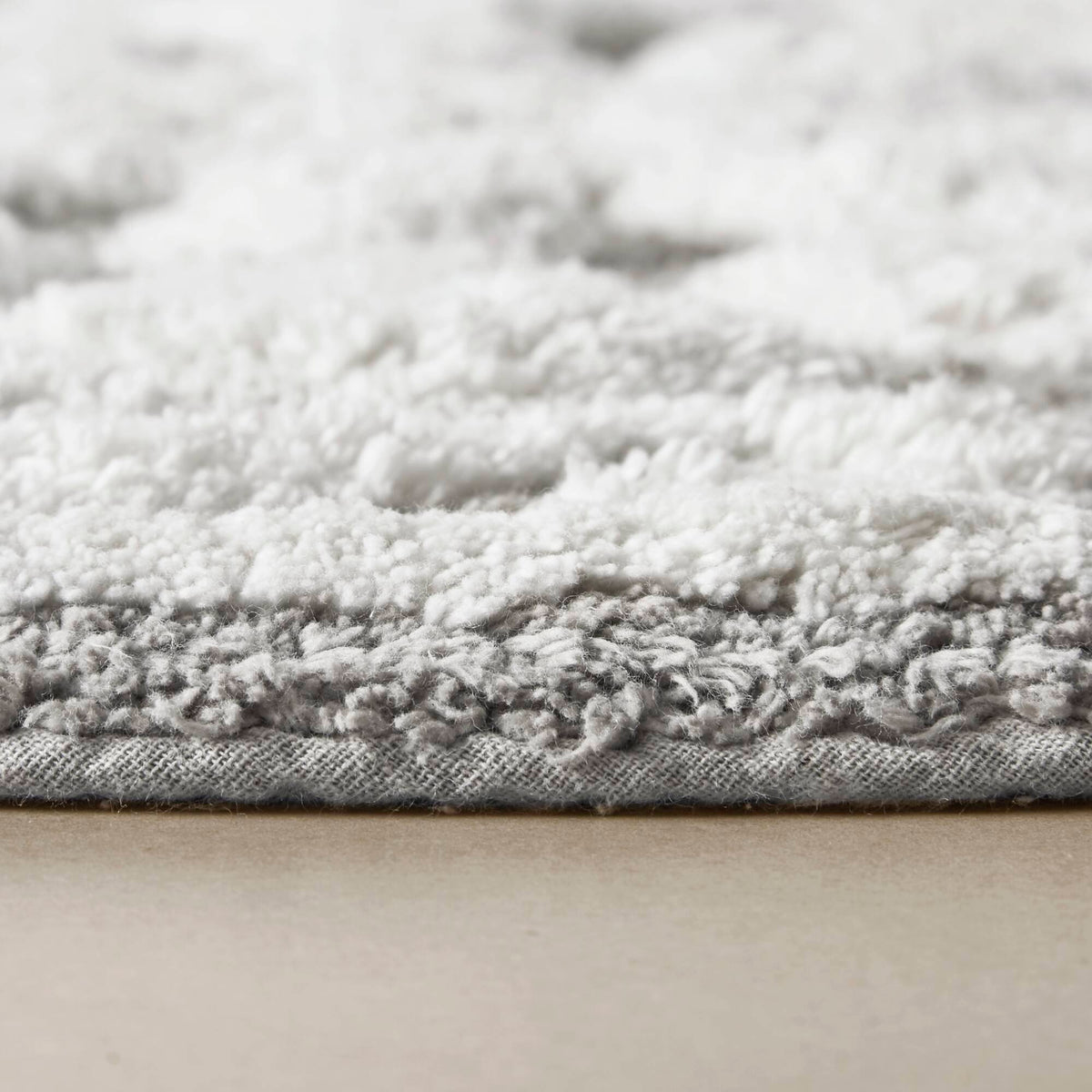 Casablanca Medallion Cotton Tufted Bath Rug