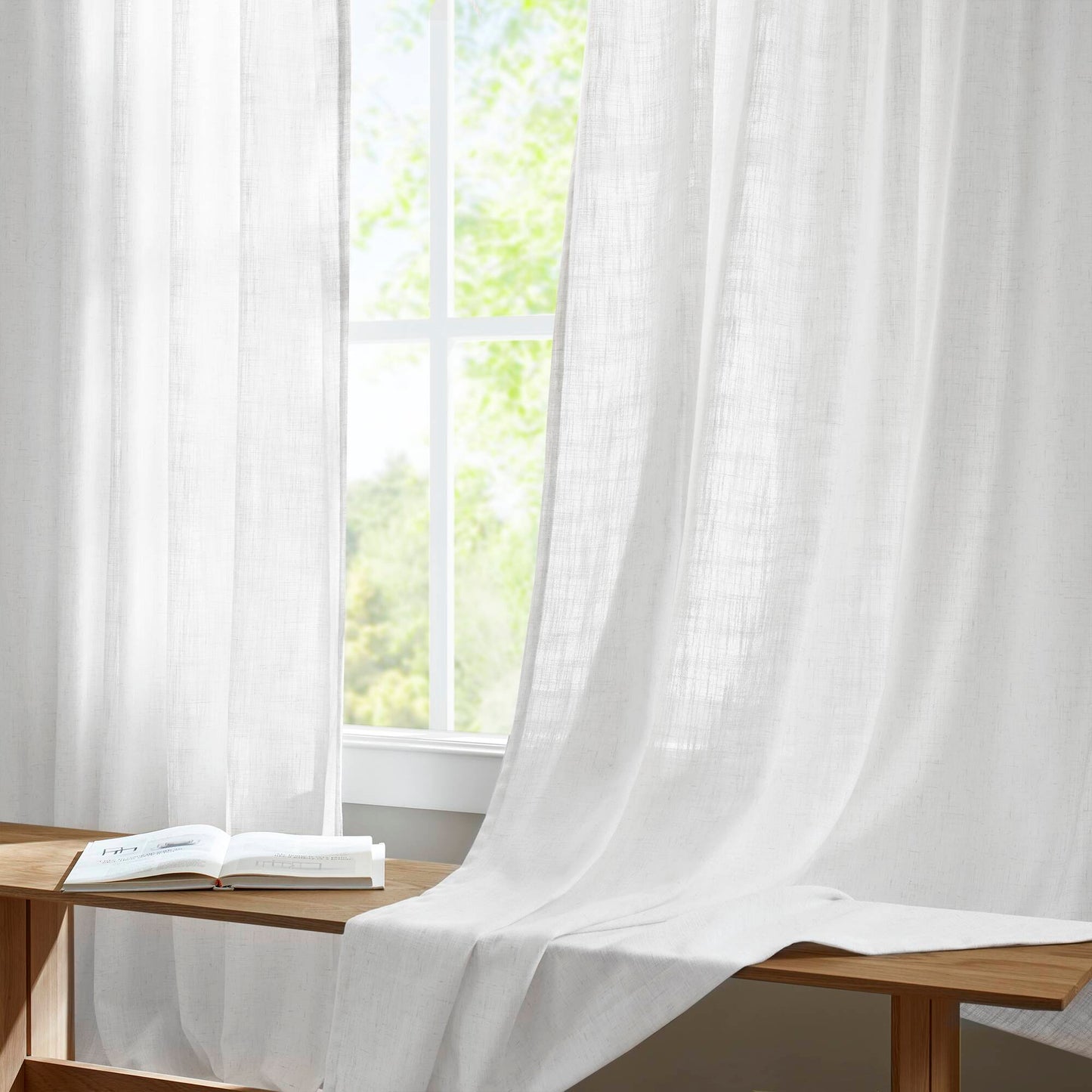Emery 300gsm Poly Linen with 7 Pinch Pleat per Piece