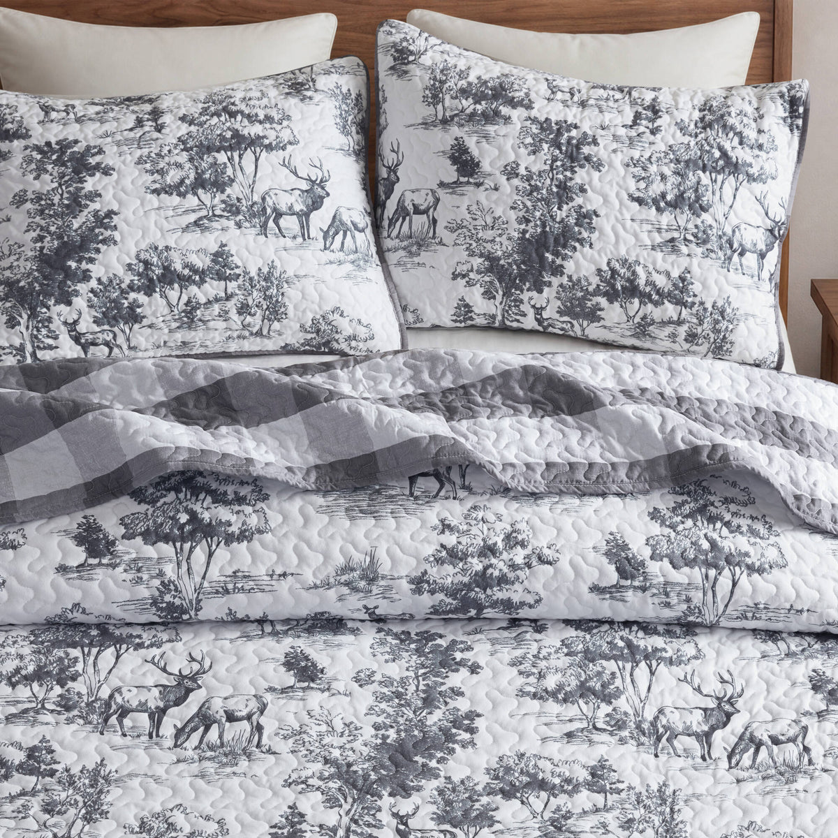 Hartwell Woodland Deer Reversible 3-Piece Coverlet Mini Set