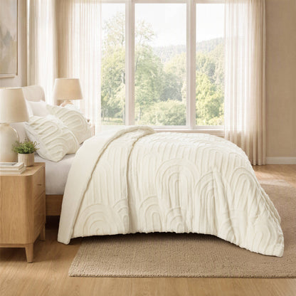 Jacquard Sherpa Arch-Patterned Plush Comforter Set