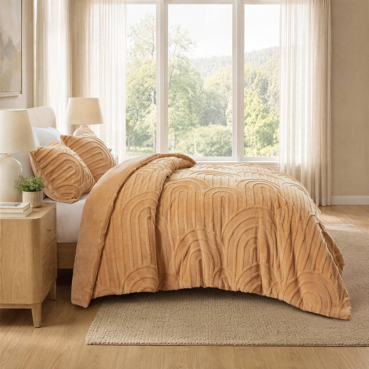 Jacquard Sherpa Arch-Patterned Plush Comforter Set