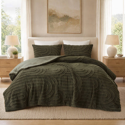 Jacquard Sherpa Arch-Patterned Plush Comforter Set