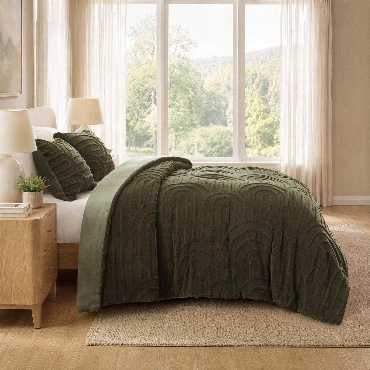 Jacquard Sherpa Arch-Patterned Plush Comforter Set