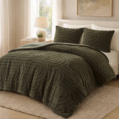 Jacquard Sherpa Arch-Patterned Plush Comforter Set
