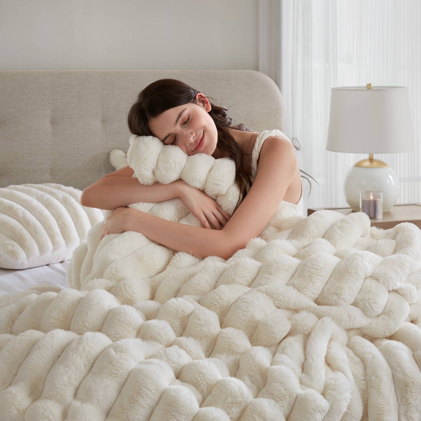Jasmine Ultrasoft Faux Fur Ribbed Comforter Set