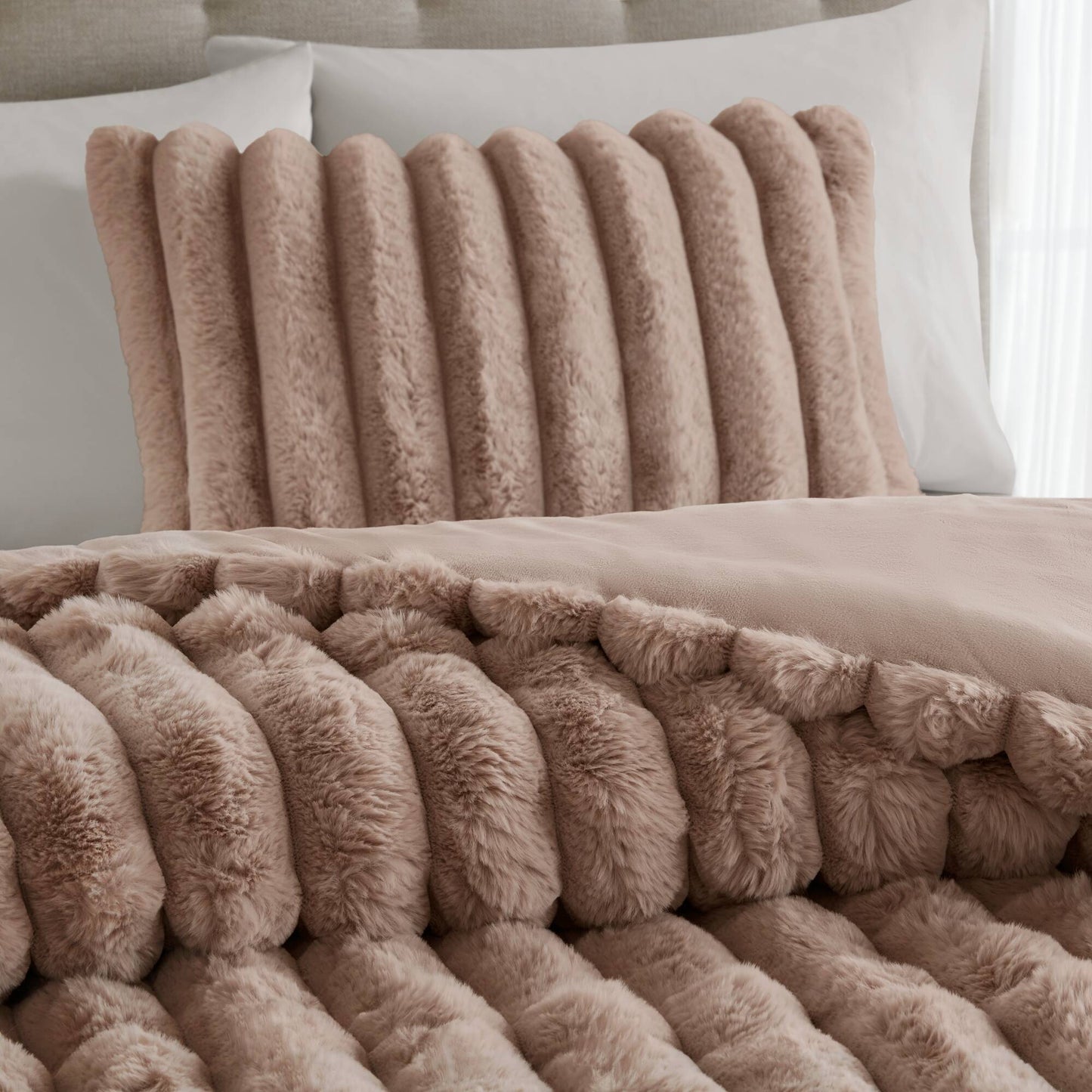 Jasmine Ultrasoft Faux Fur Ribbed Comforter Set