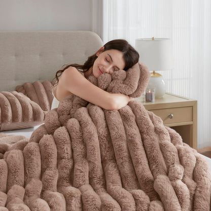 Jasmine Ultrasoft Faux Fur Ribbed Comforter Set