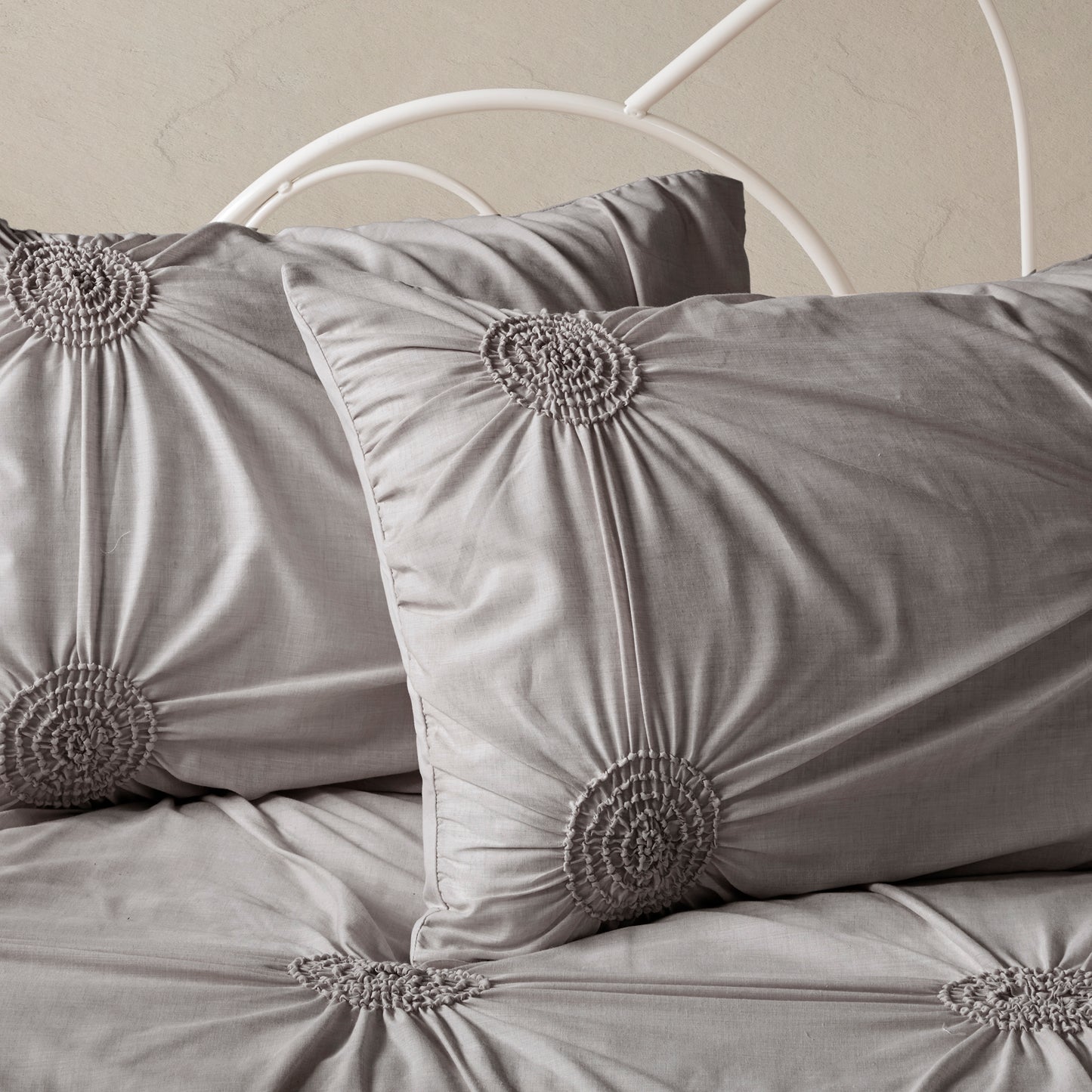 Leila 6 Piece Reversible Daybed Cover Set