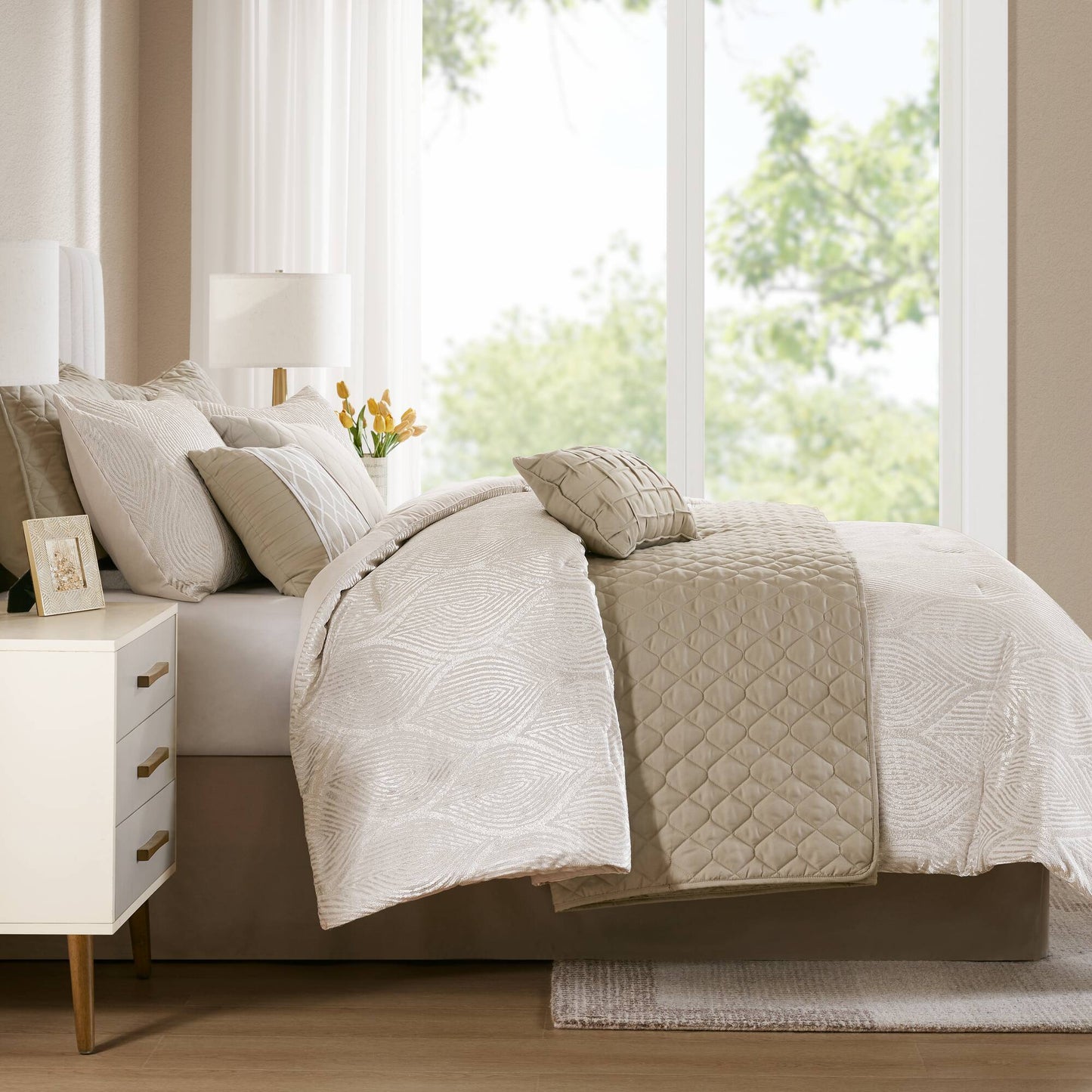 Nocturne 10-Piece Jacquard Comforter Set