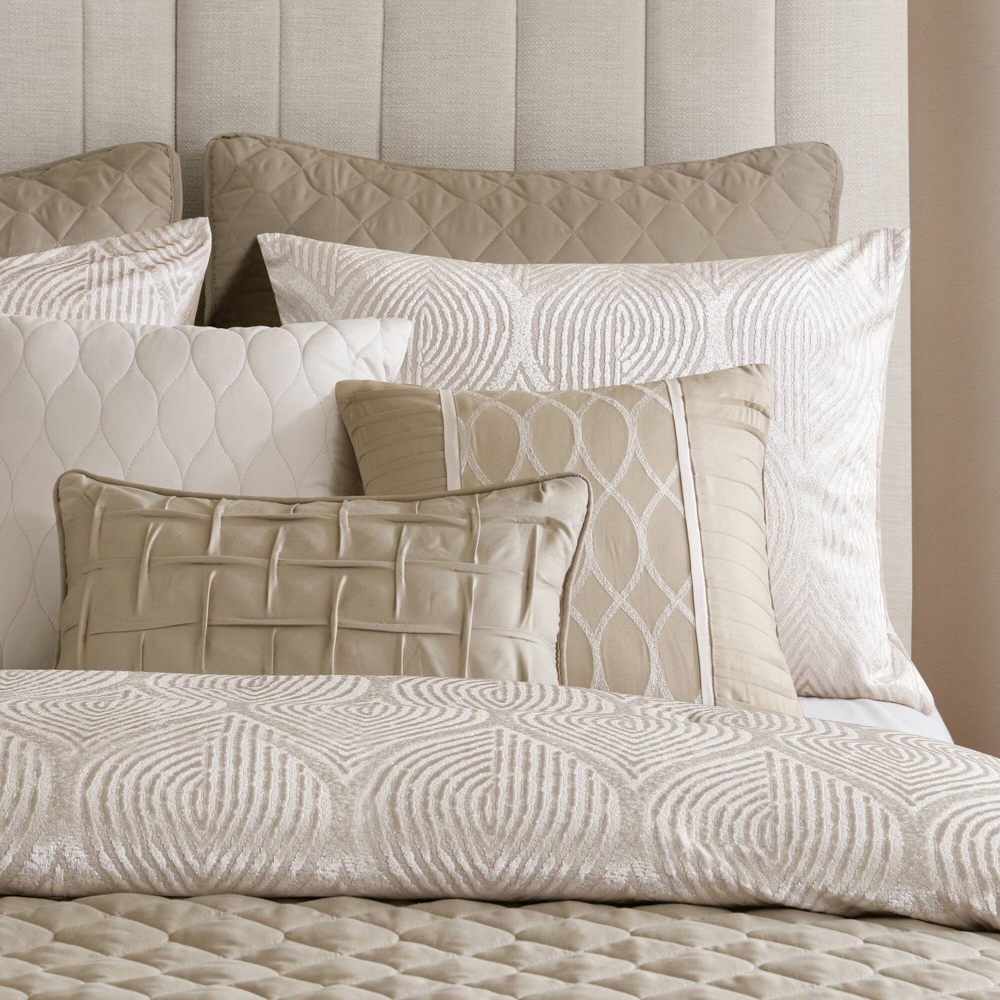 Nocturne 10-Piece Jacquard Comforter Set