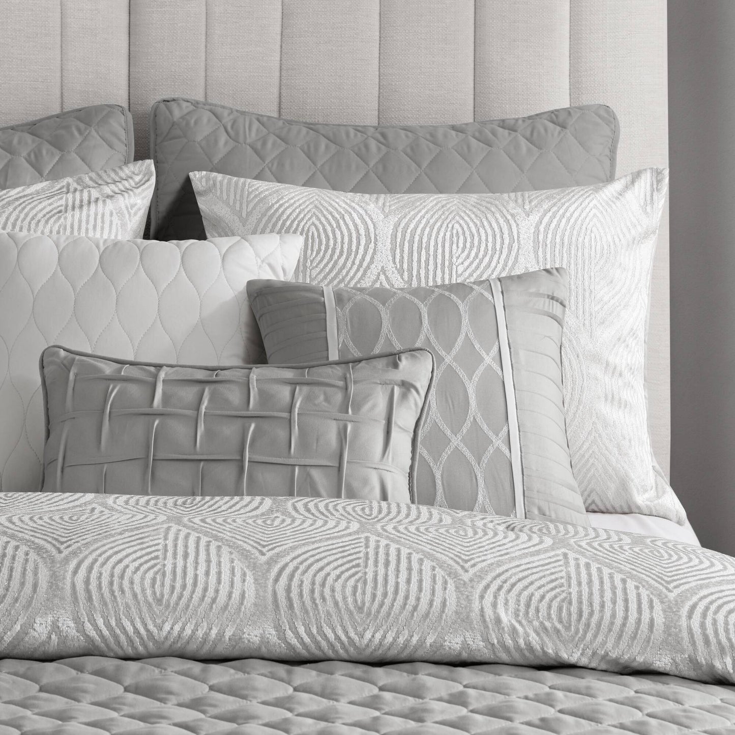 Nocturne 10-Piece Jacquard Comforter Set
