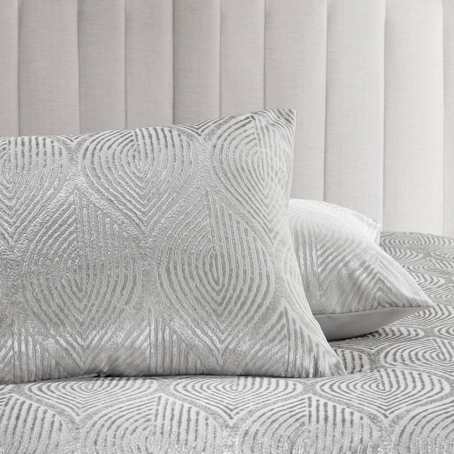 Nocturne 10-Piece Jacquard Comforter Set