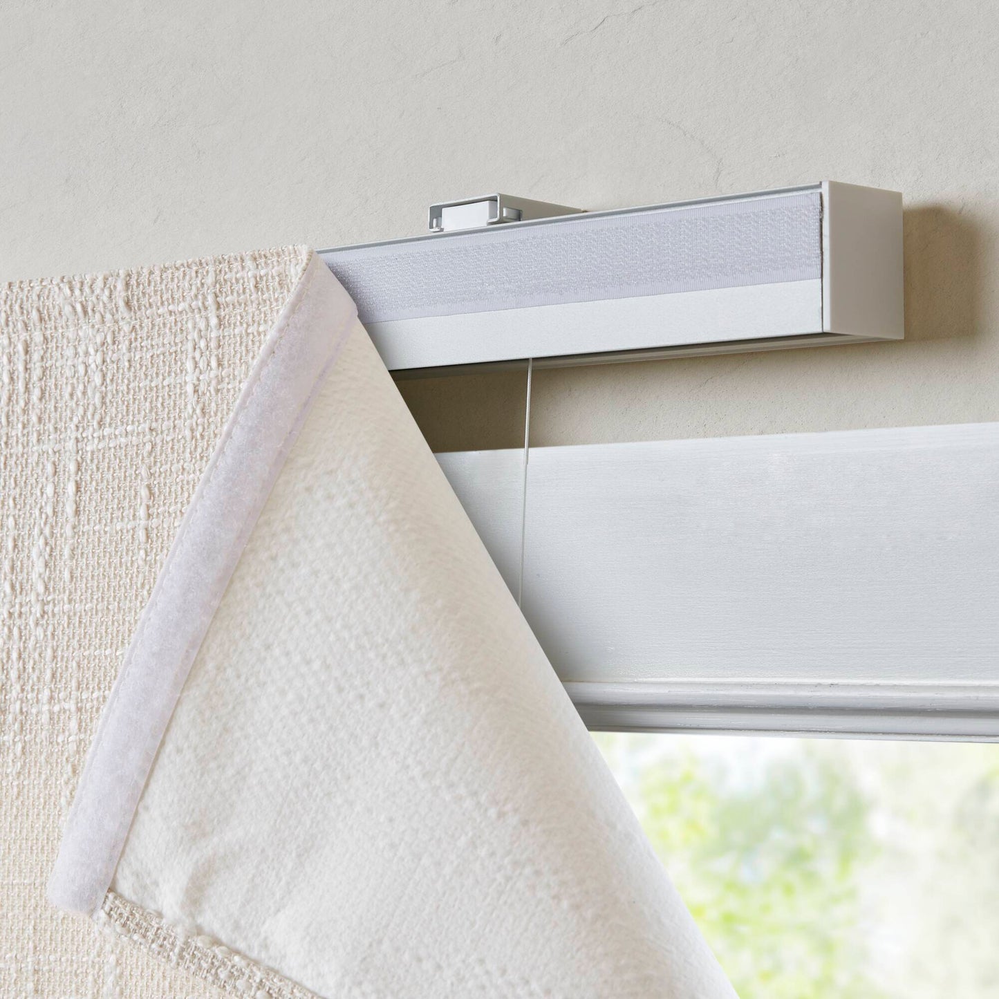 Quincy Total Blackout Cordless Roman Shade