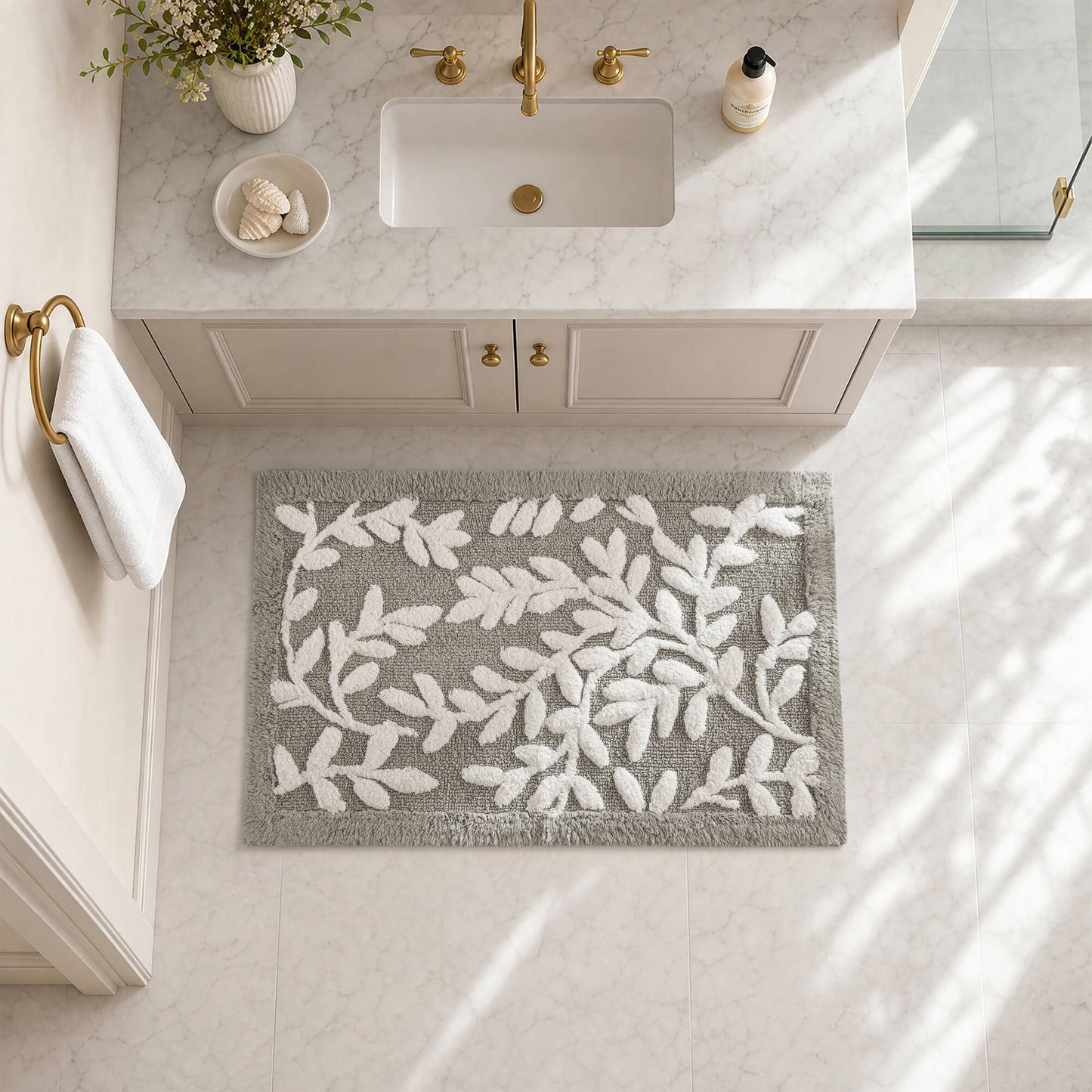 Serene Cotton Floral Tufted Bath Rug