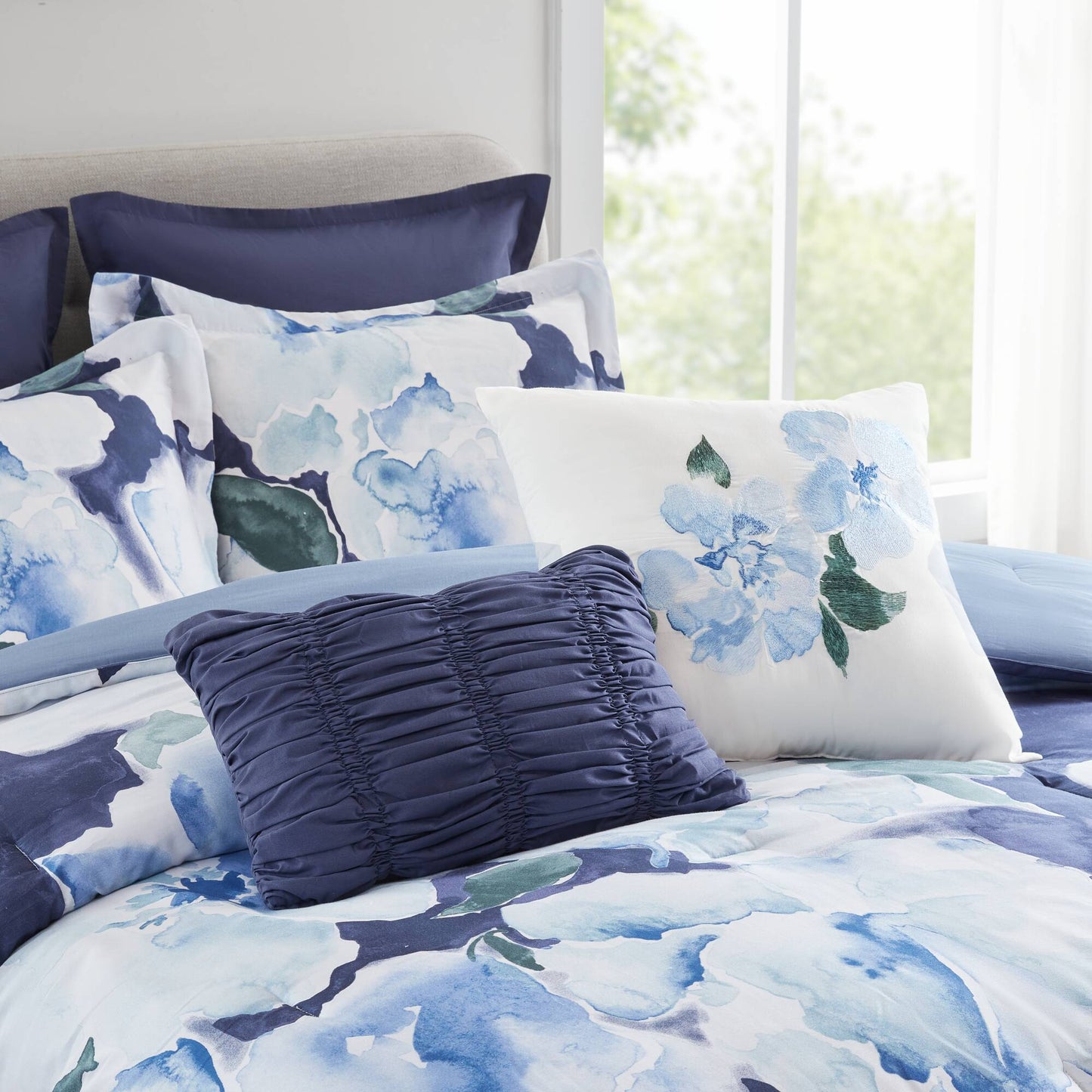 Shanti 7-Piece 100% Cotton Printed Comforter Set
