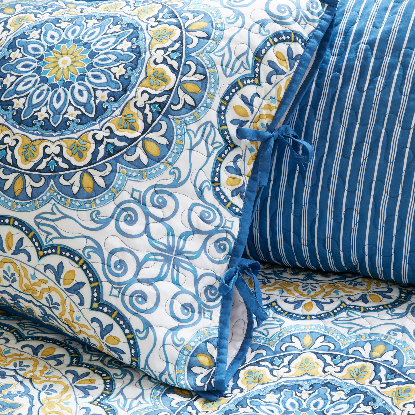Tangiers 6 Piece Reversible Daybed Cover Set