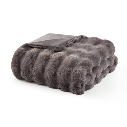 Vivienne Luxury Faux Fur Throw