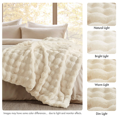 Vivienne Luxury Faux Fur Throw