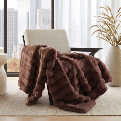 Vivienne Luxury Faux Fur Throw