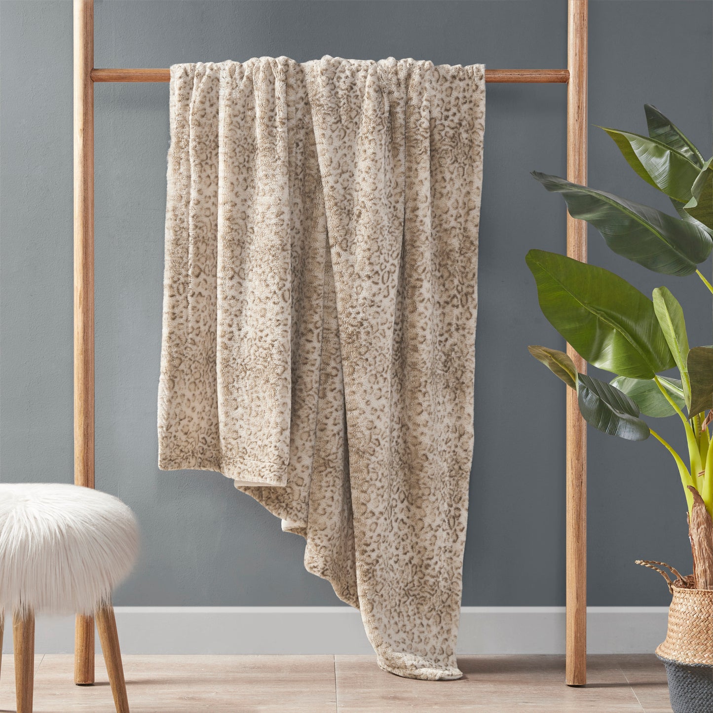 Zuri Faux Fur Throw