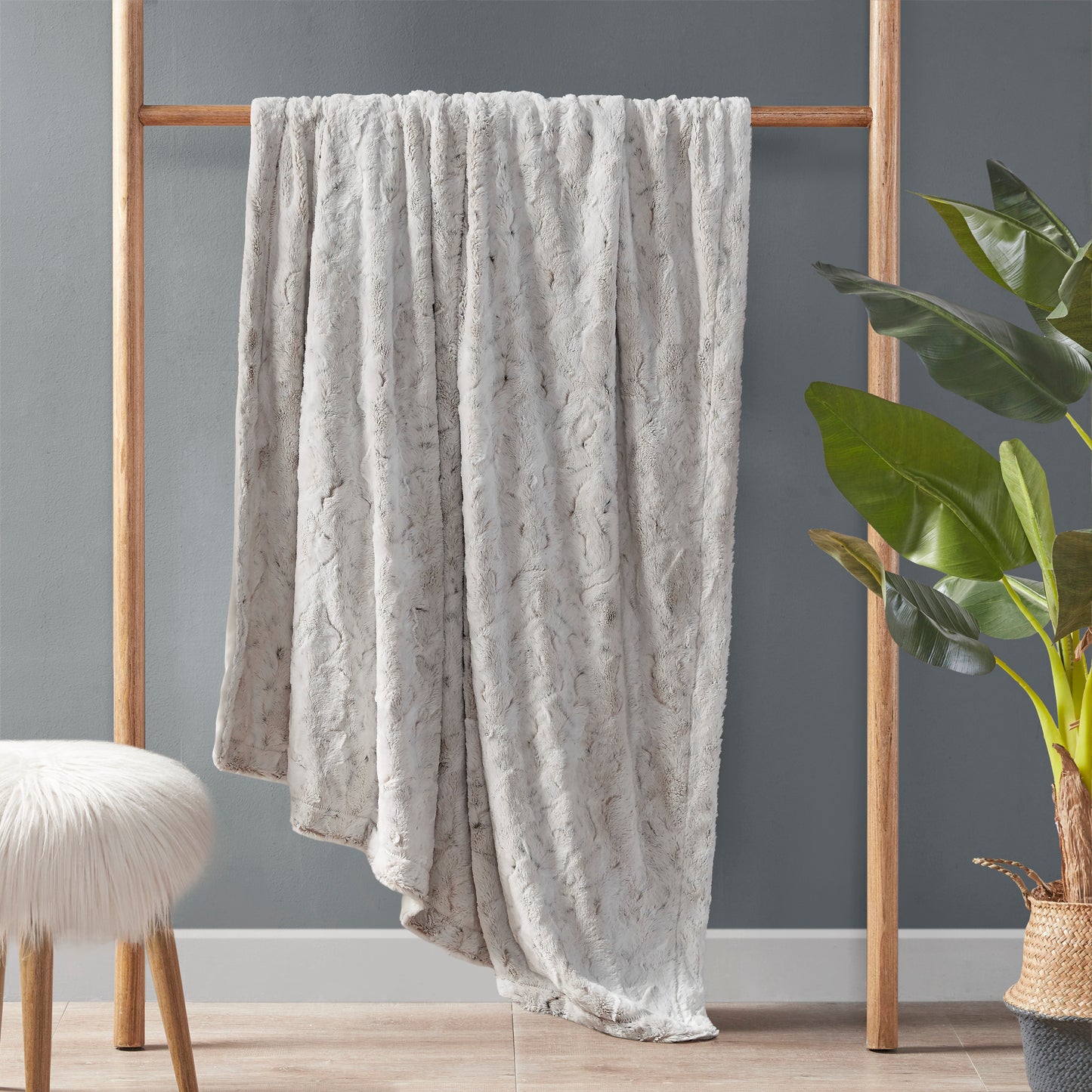 Zuri Faux Fur Blanket