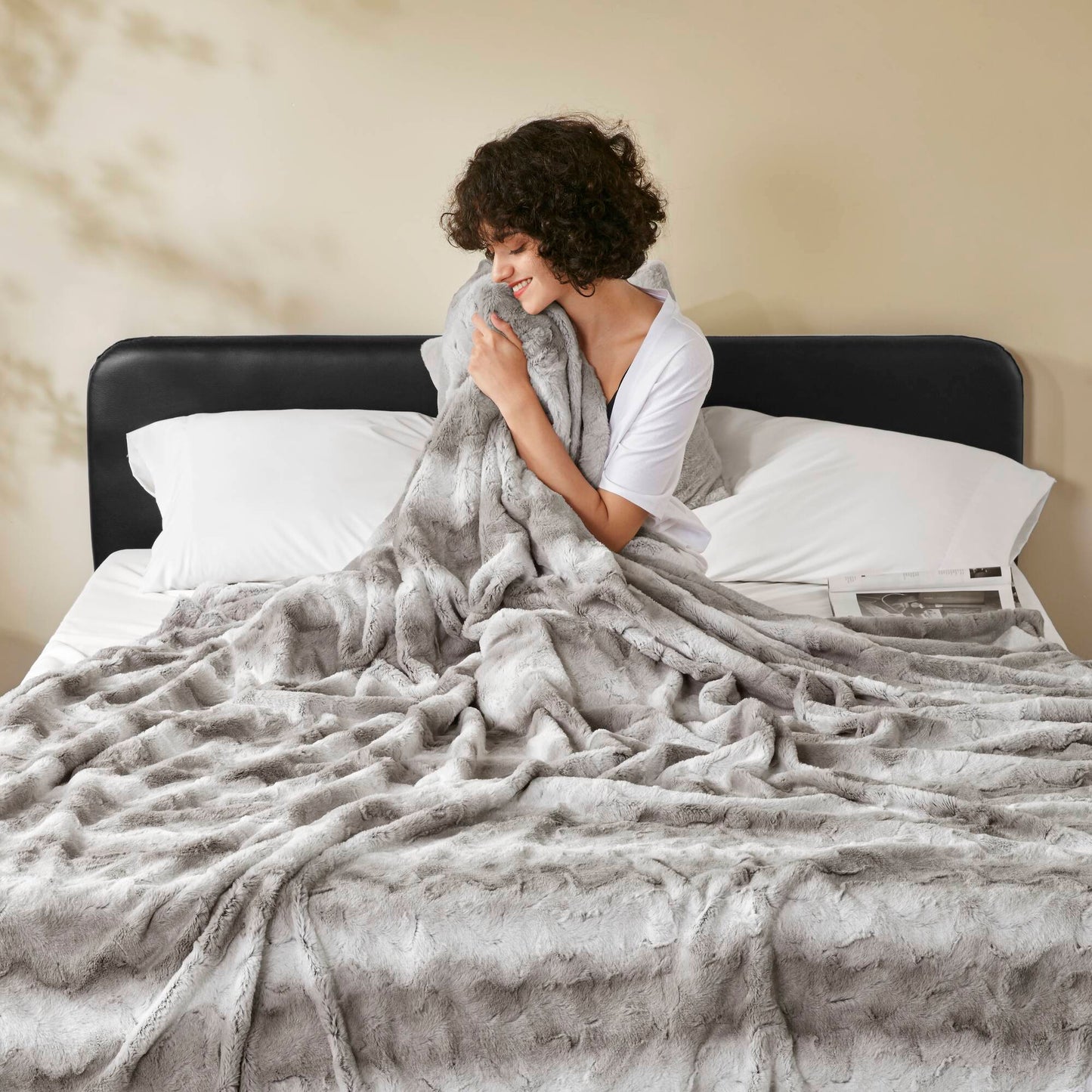 Zuri Faux Fur Blanket